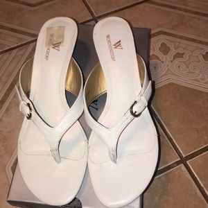 3/$15💥Heels w/box